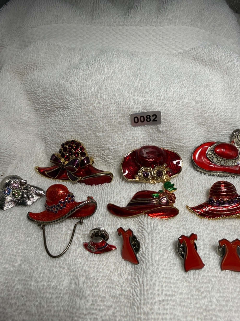 11 Red Enamel Women’s Hat Brooch Pins Gold Trim Accents